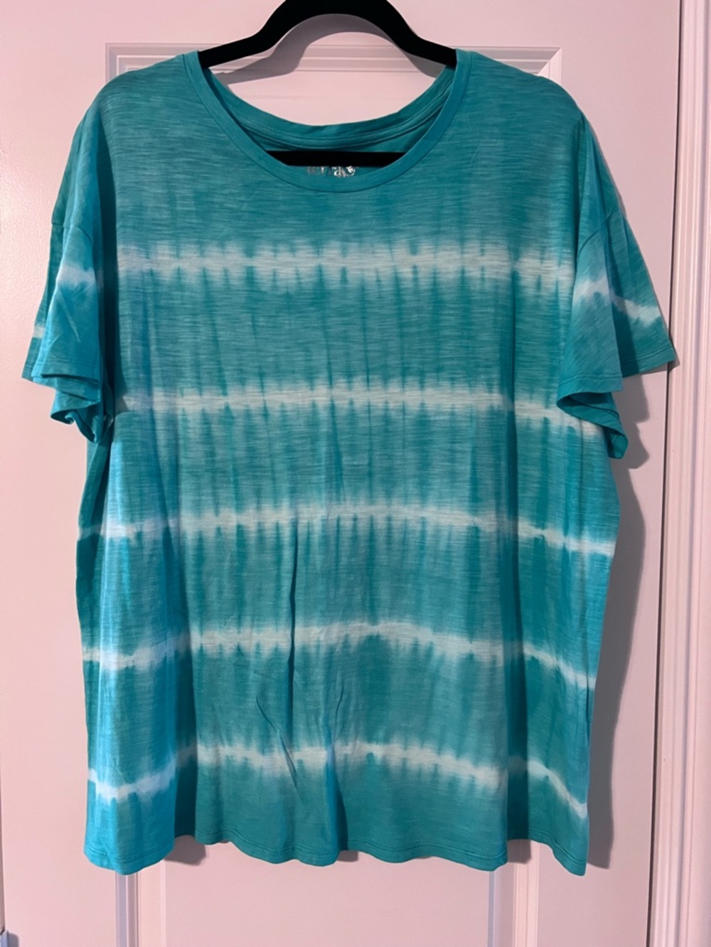Teal Tie-Dye Short Sleeve Shirt